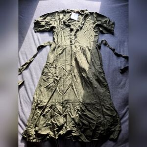 Little Cottonwood XL green linen dress